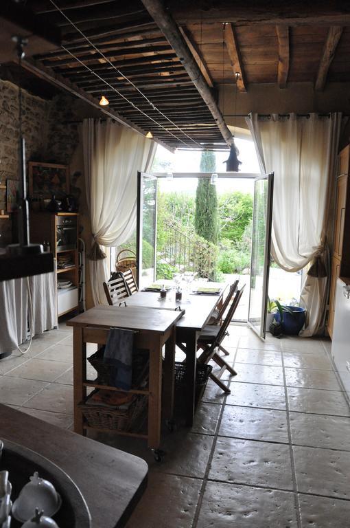 Saint-Pierre-la-Palud Chambre D'Hotes La Noue מראה חיצוני תמונה