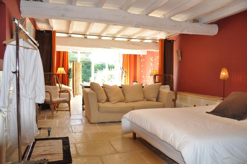 Saint-Pierre-la-Palud Chambre D'Hotes La Noue מראה חיצוני תמונה
